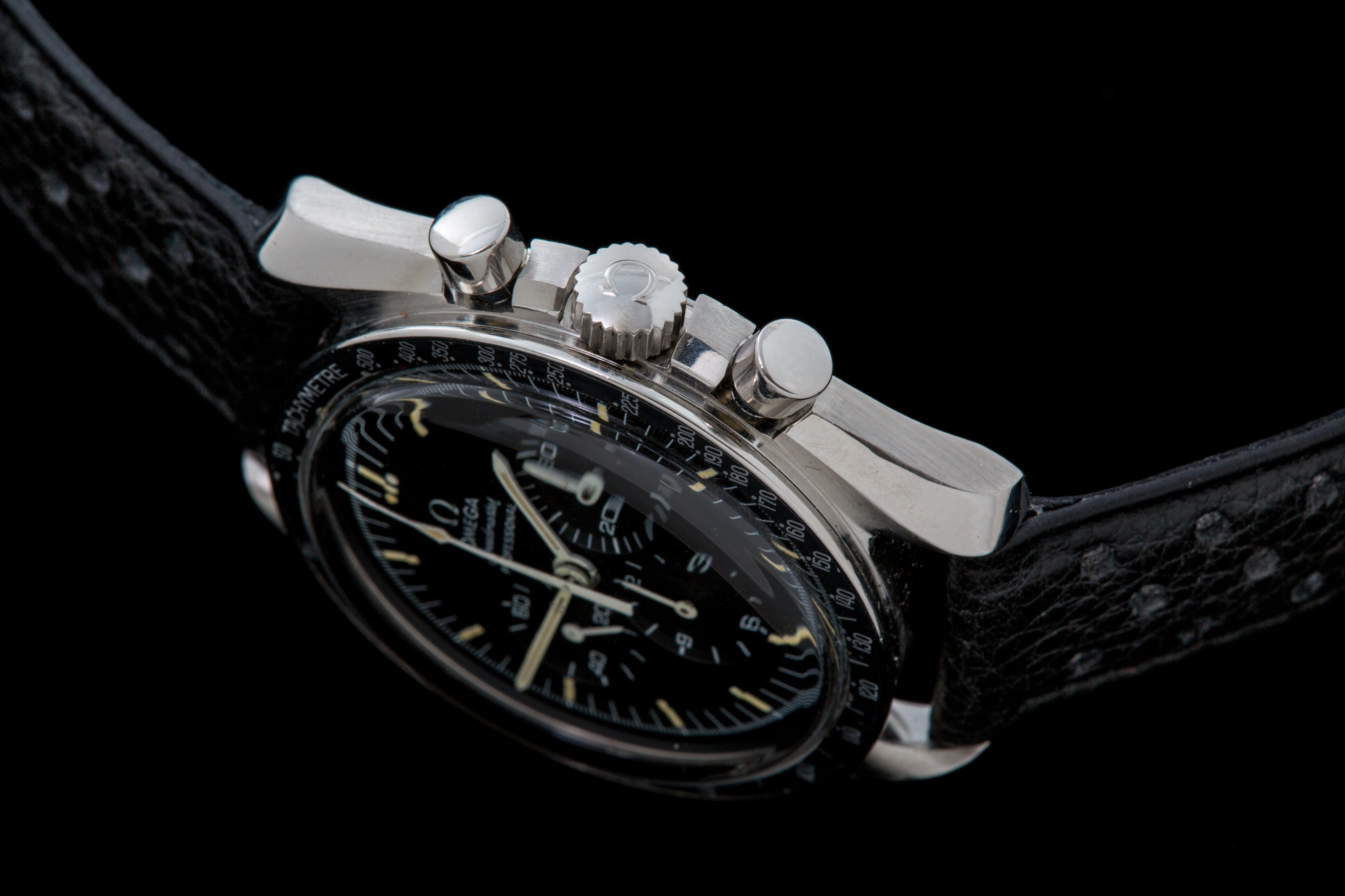 Omega Speedmaster Straight Writing