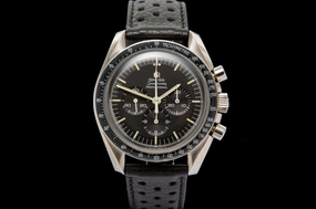 Omega Speedmaster Straight Writing