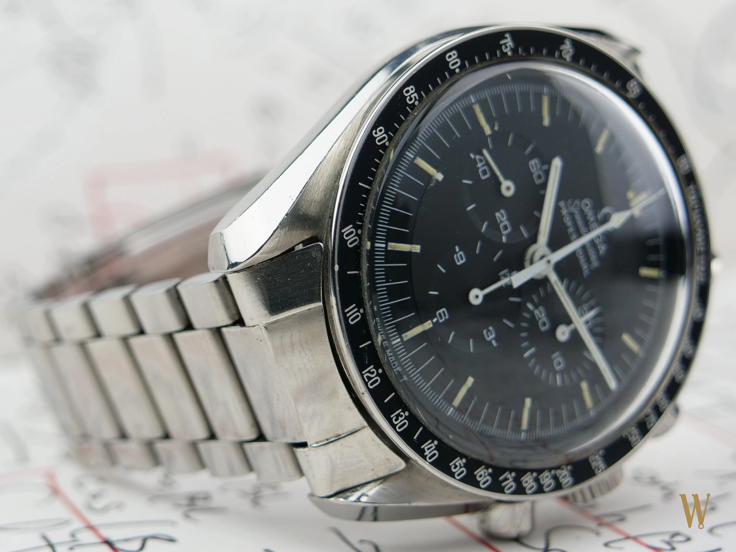 Omega Speedmaster Straight Writing with Box and Papers.