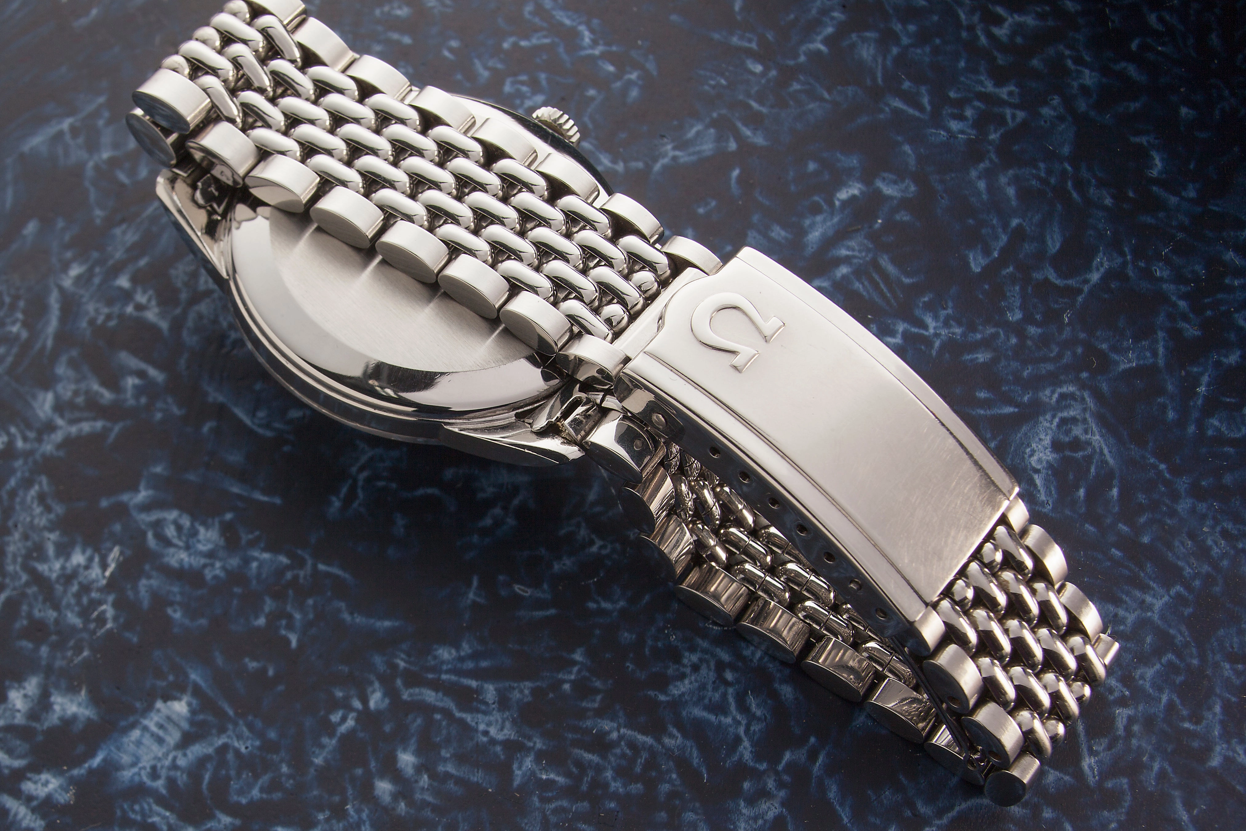 Omega T 30-268 SOLD