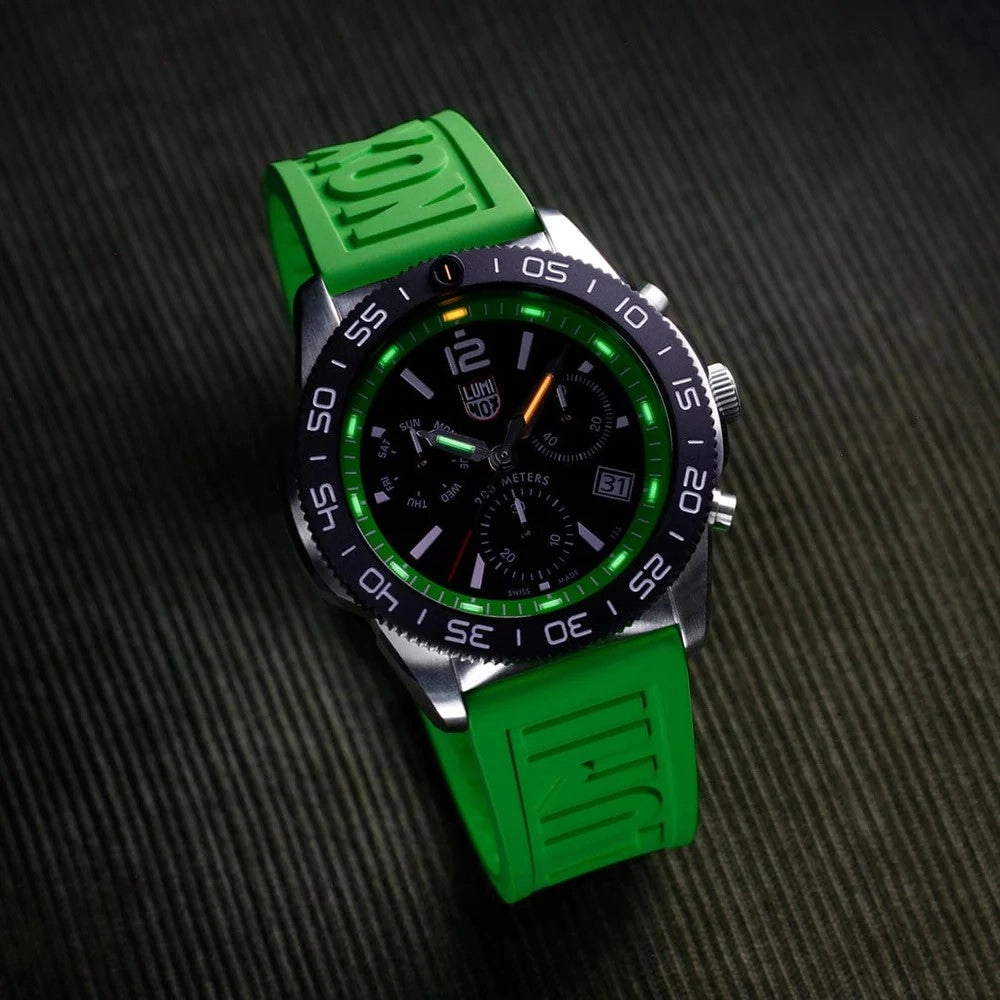 Pacific Diver Chronograph Dive Watch, 44 mm