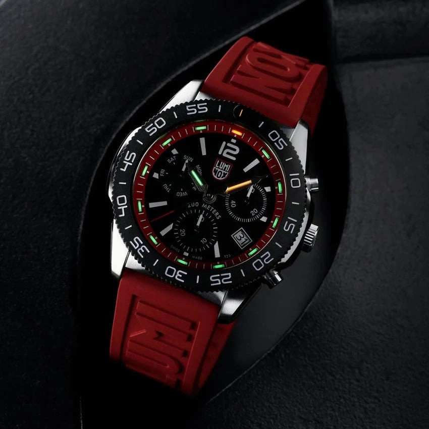 Pacific Diver Chronograph Dive Watch, 44 mm