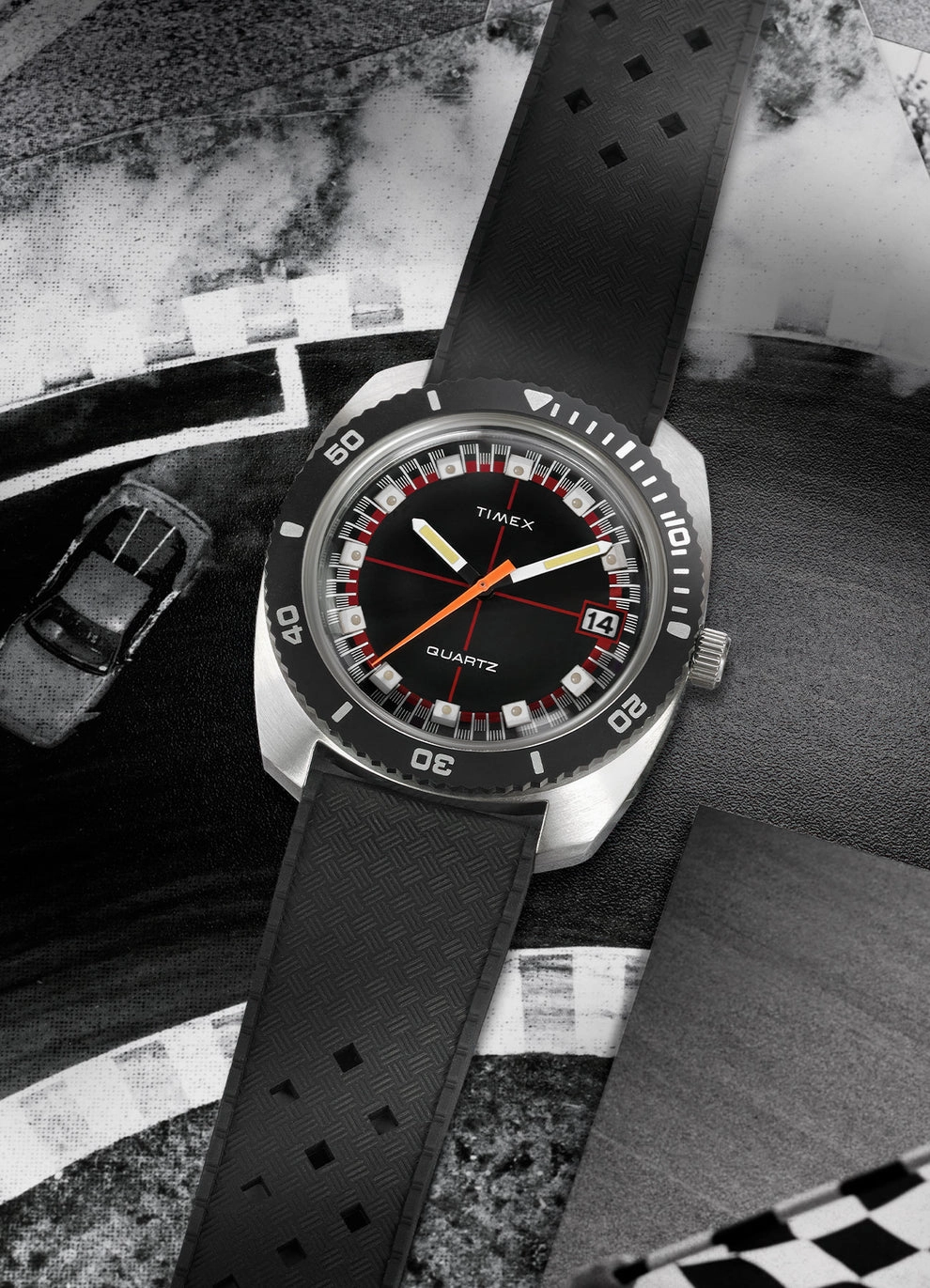 Q Timex Reissue 1971 Velocity Rubber Strap Watch TW2W22400