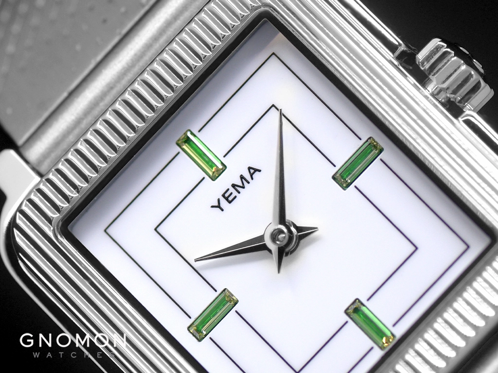 Radiance Quartz Steel White