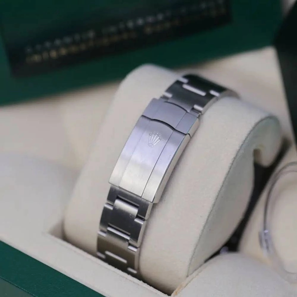 Rolex Datejust 31mm - Ref: 278384rbr-0015 - Silver Stick Dial & Diamond Bezel, Stainless Steel Oyster Bracelet Women's Watch