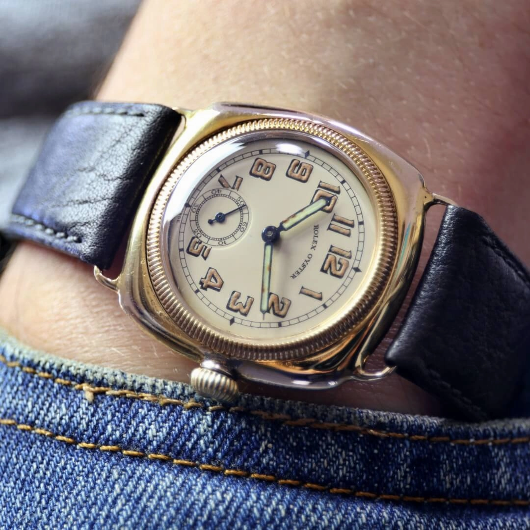 Rolex Oyster Cushion 9k Gold, 1930