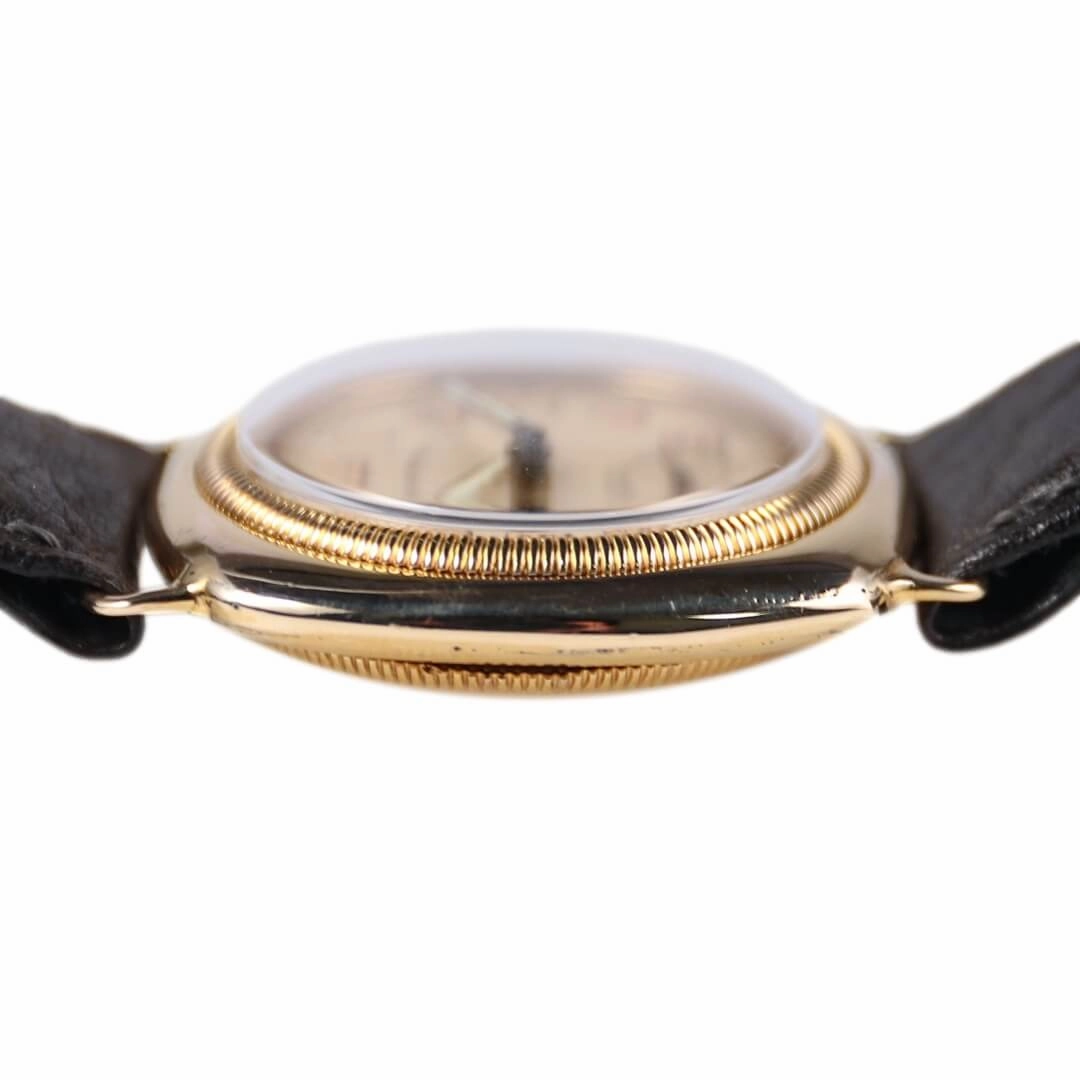 Rolex Oyster Cushion 9k Gold, 1930