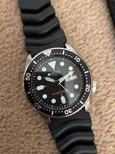 SEIKO SKX007K Automatic Rubber Strap Watch for Men