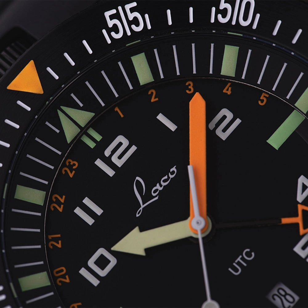 Squad Atacama UTC Quartz 46mm - Black on Rubber Strap