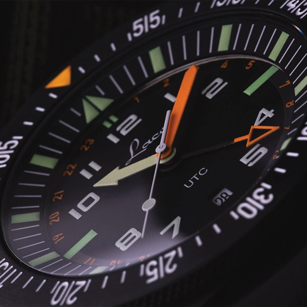 Squad Atacama UTC Quartz 46mm - Black on Rubber Strap