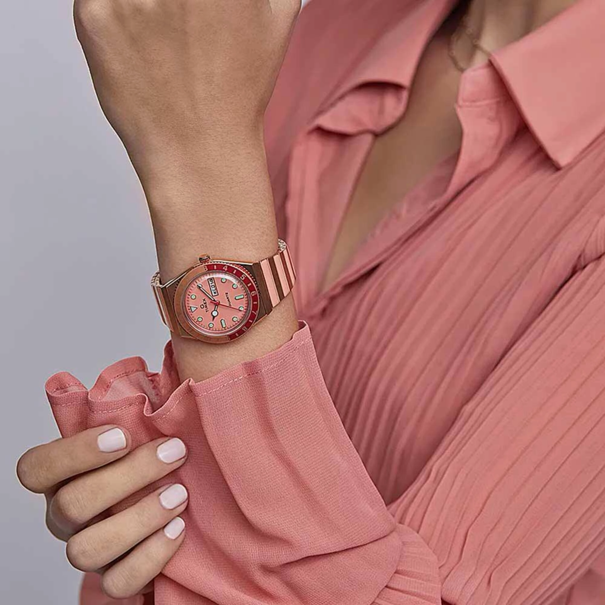 Timex Women's Watch - Q Malibu Rotating Bezel Pink Dial Expansion Bracelet | TW2V38600