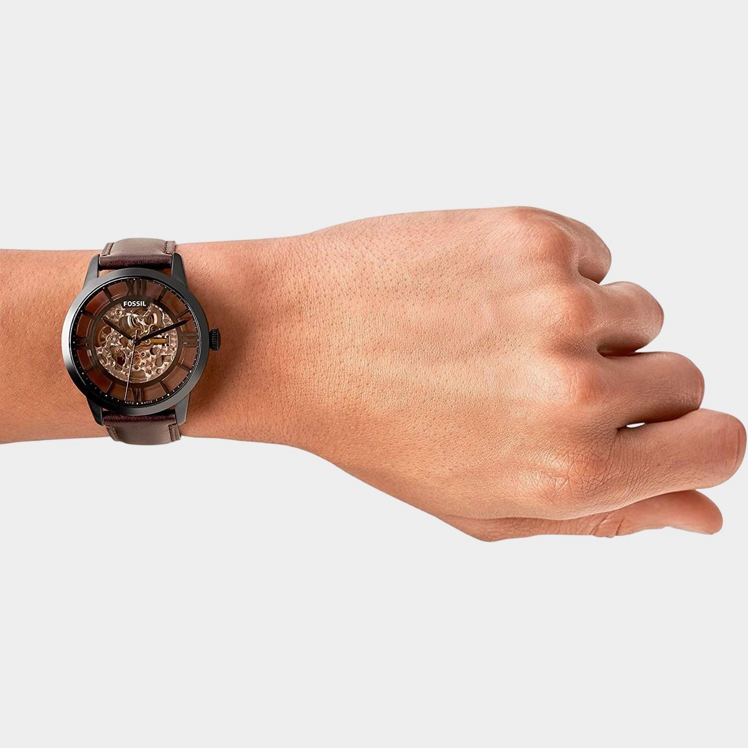 Townsman Men Automatic Dark Brown Dial Analog Leather Watch ME3098