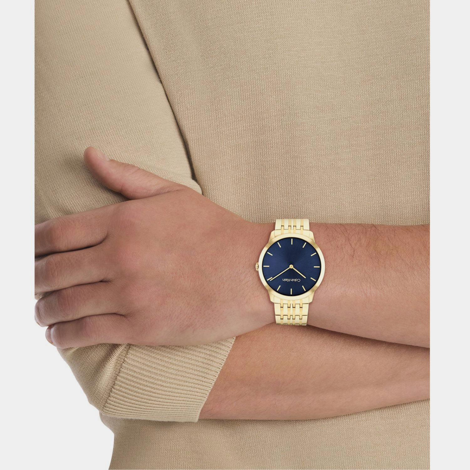 Unisex Quartz Blue Dial Analog Stainless Steel Watch 25300007