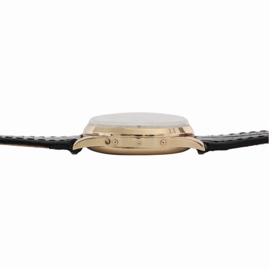 Universal Geneve Tri-Compax 52218, 14k Gold, 1940's