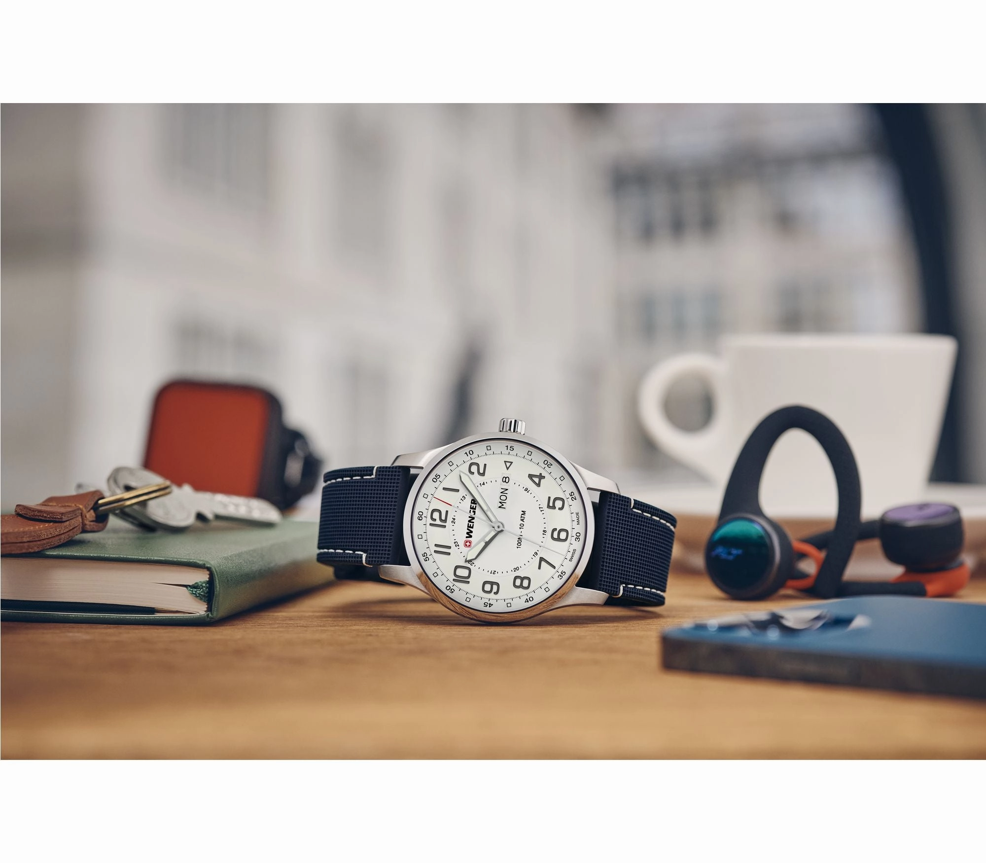Wenger Attitude Retro Inspired Quartz 01.1541.126